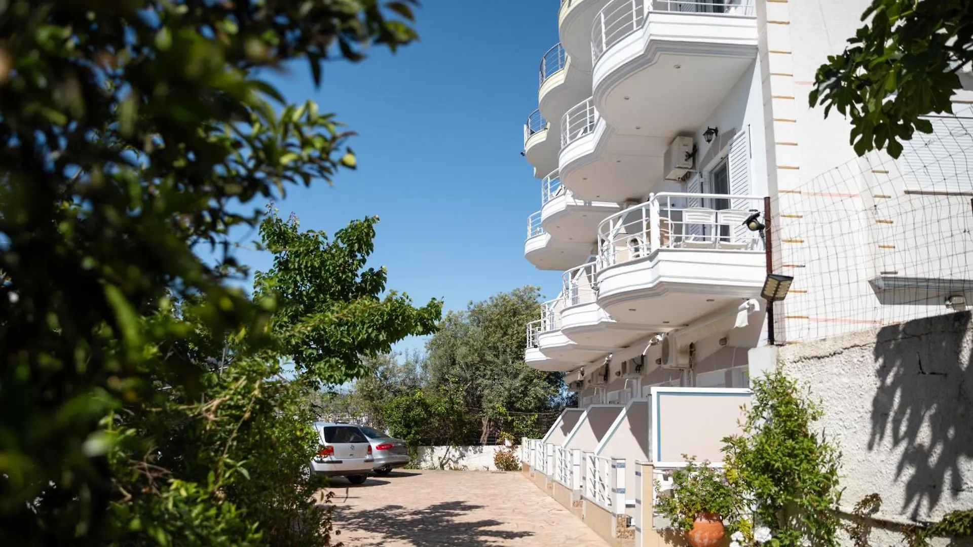 Nms Apartments Ksamil
