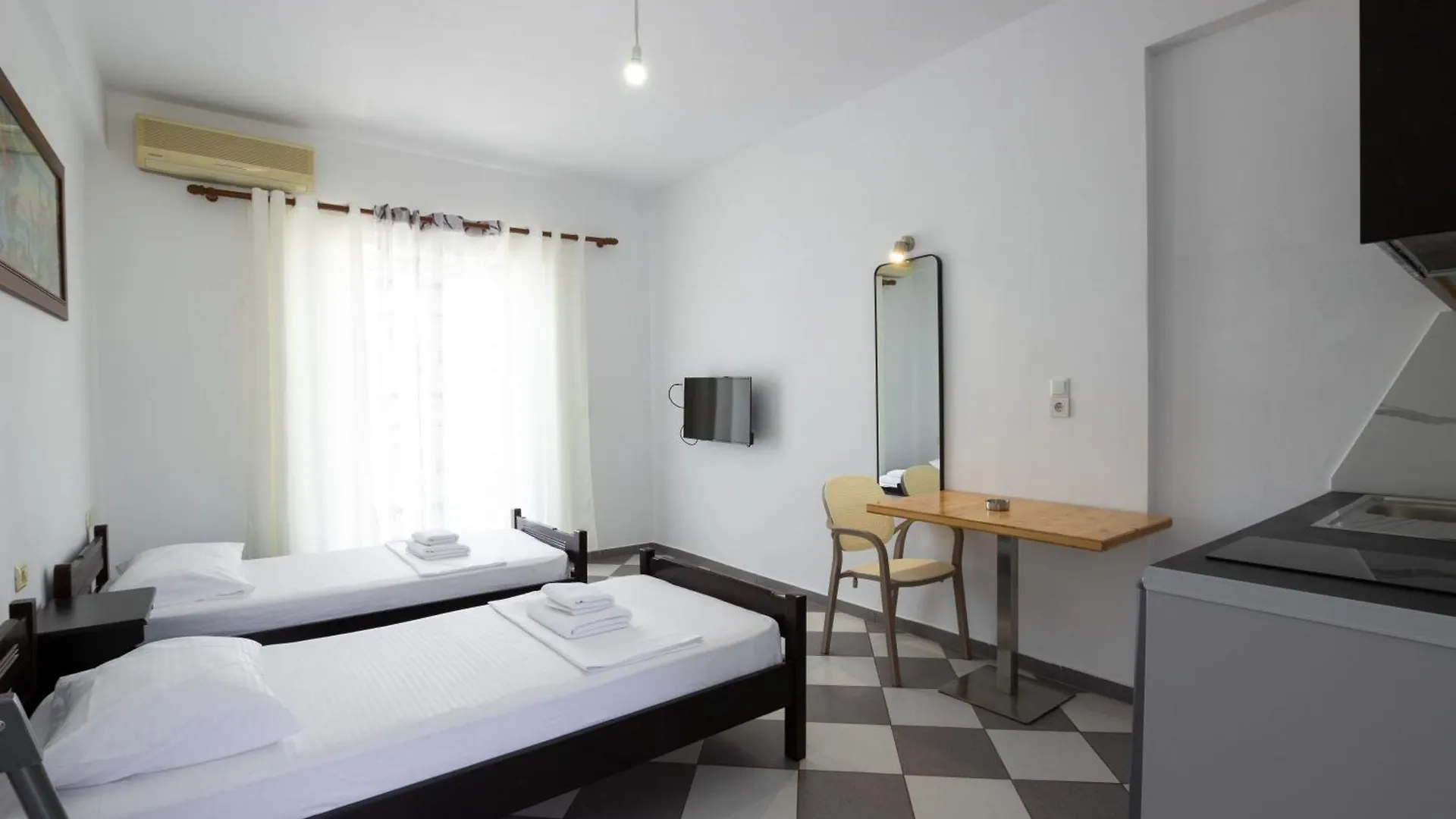 Nms Apartments Ksamil